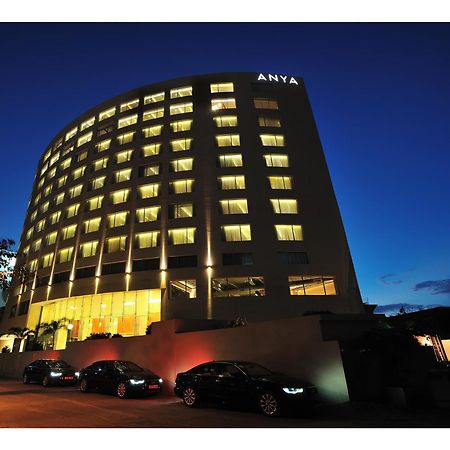 The Anya Hotel-Golf Course Road Gurgaon Eksteriør bilde