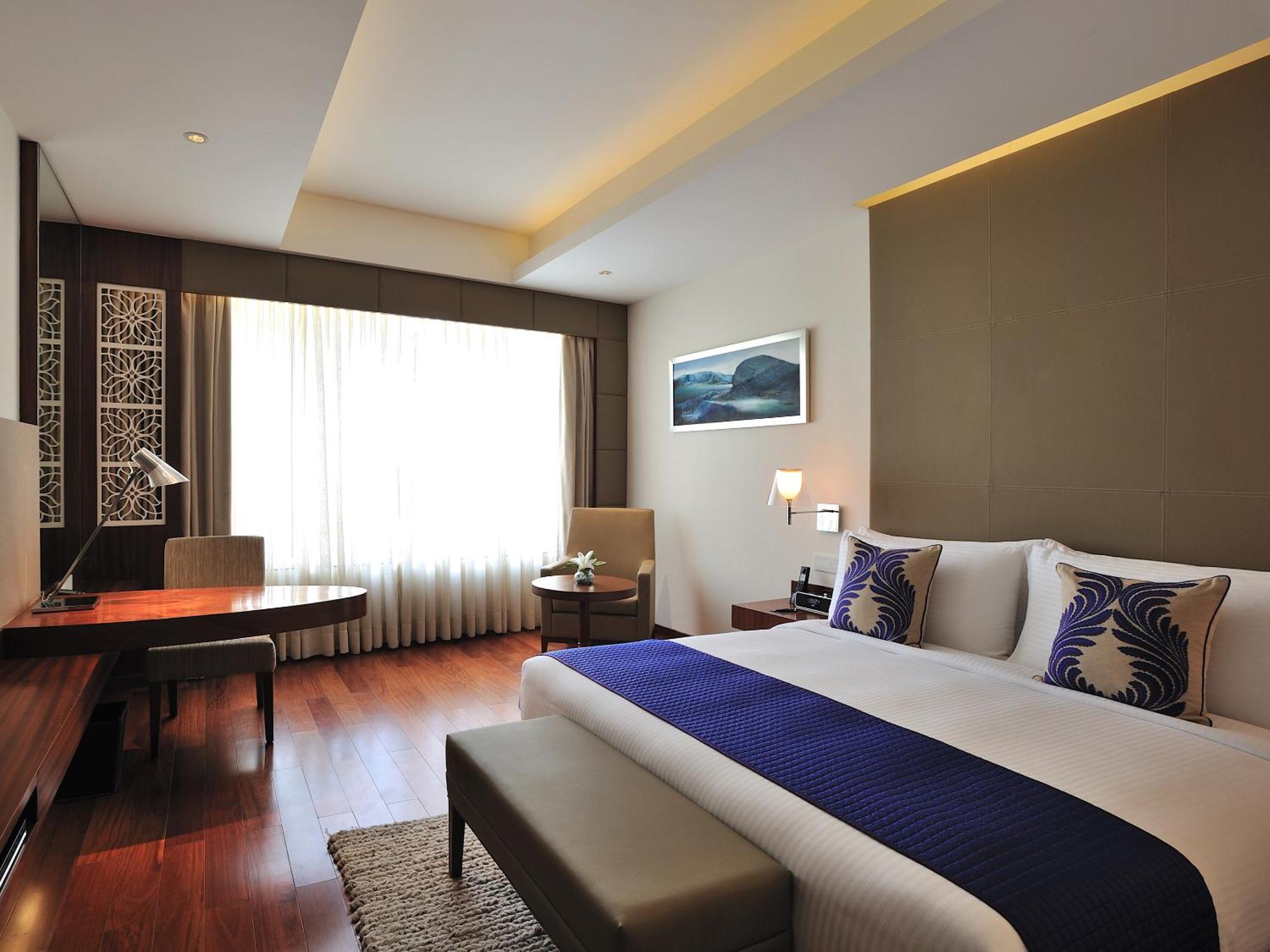 The Anya Hotel-Golf Course Road Gurgaon Eksteriør bilde