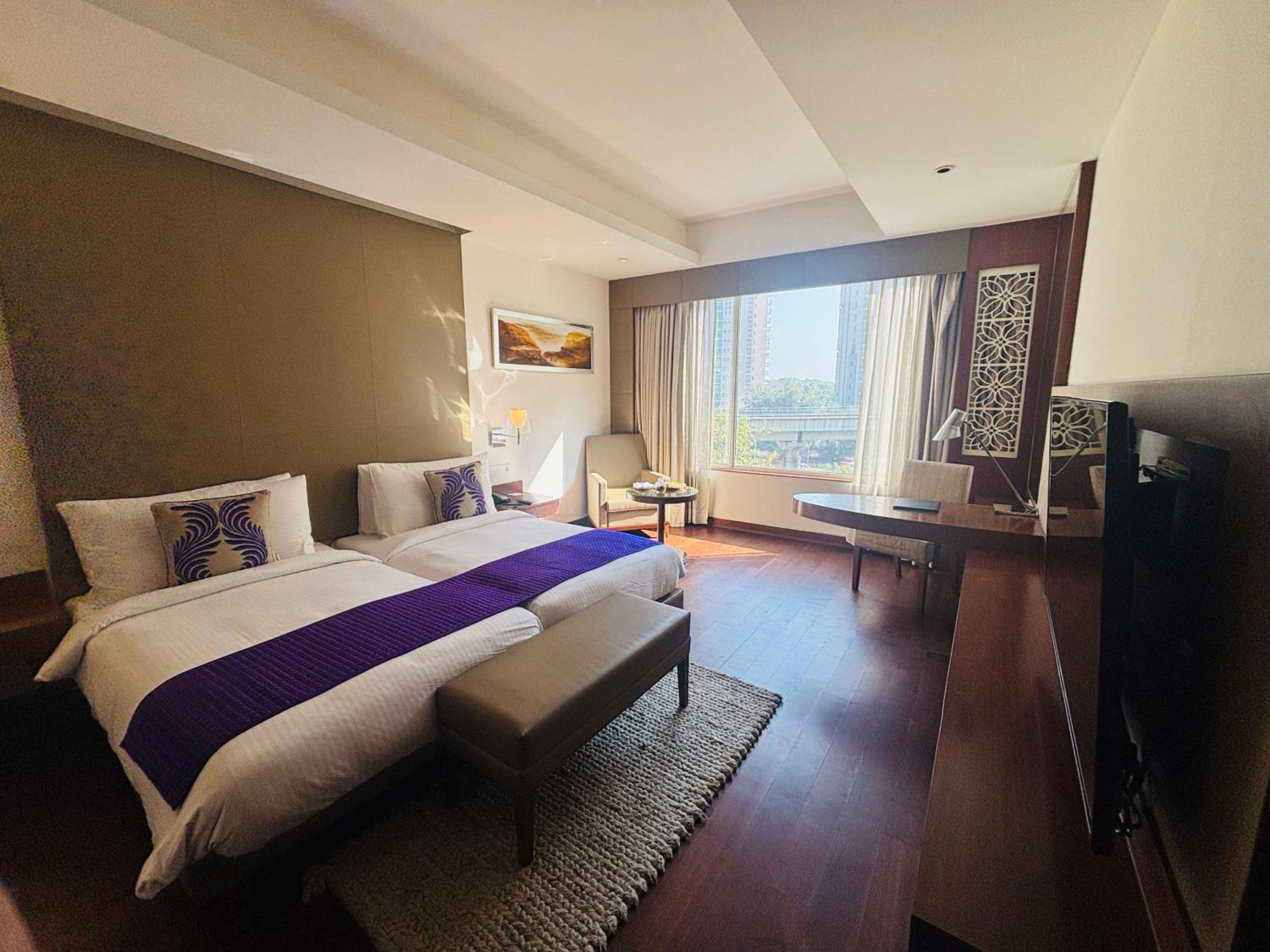 The Anya Hotel-Golf Course Road Gurgaon Eksteriør bilde
