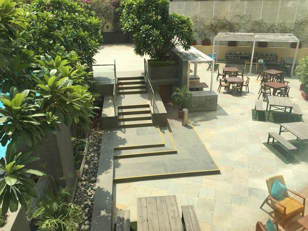 The Anya Hotel-Golf Course Road Gurgaon Eksteriør bilde