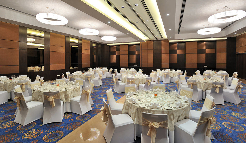 The Anya Hotel-Golf Course Road Gurgaon Eksteriør bilde